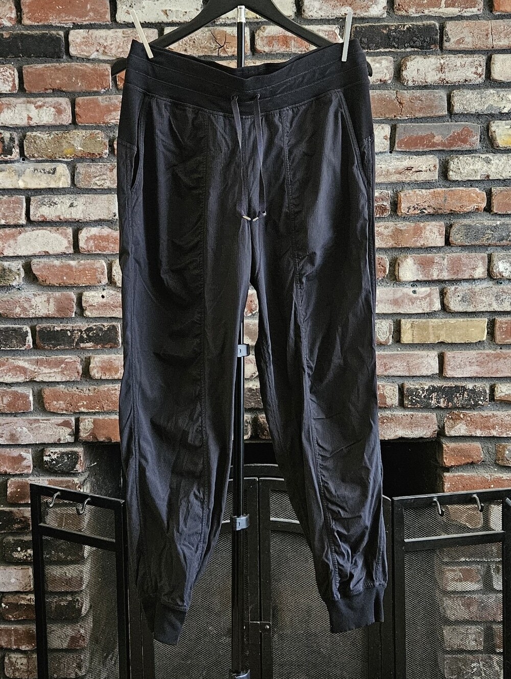 Lululemon Dance Studio Mid-Rise Jogger